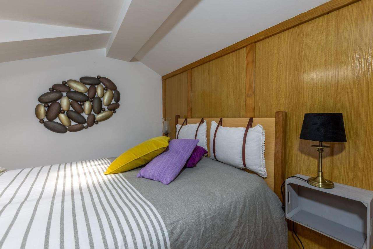 A Casa Da Rapariga De Cabelo Azul Appartement Manteigas Buitenkant foto