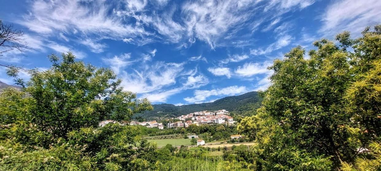A Casa Da Rapariga De Cabelo Azul Appartement Manteigas Buitenkant foto
