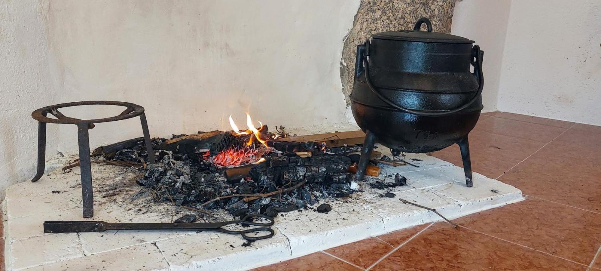 A Casa Da Rapariga De Cabelo Azul Appartement Manteigas Buitenkant foto