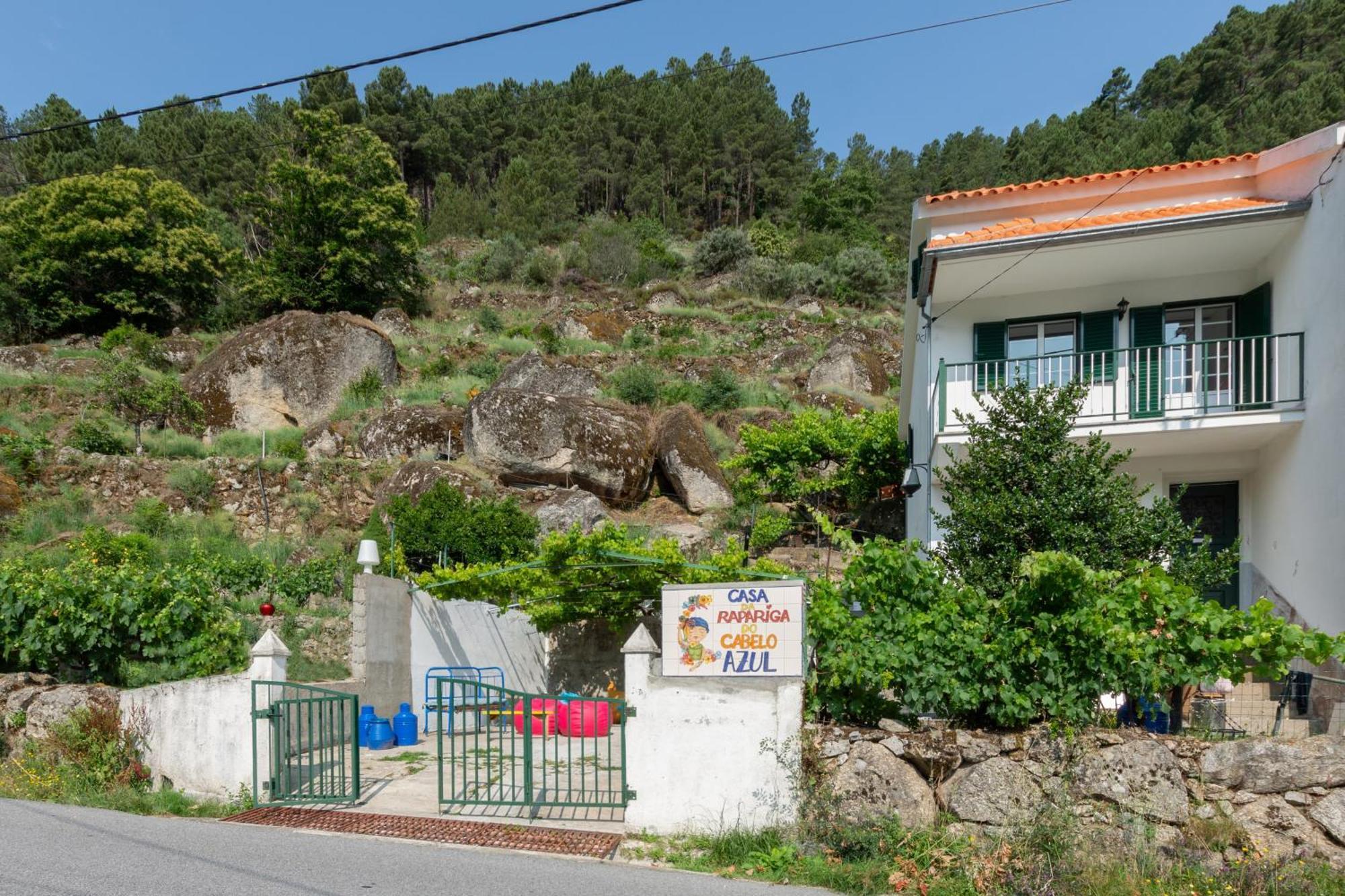 A Casa Da Rapariga De Cabelo Azul Appartement Manteigas Buitenkant foto